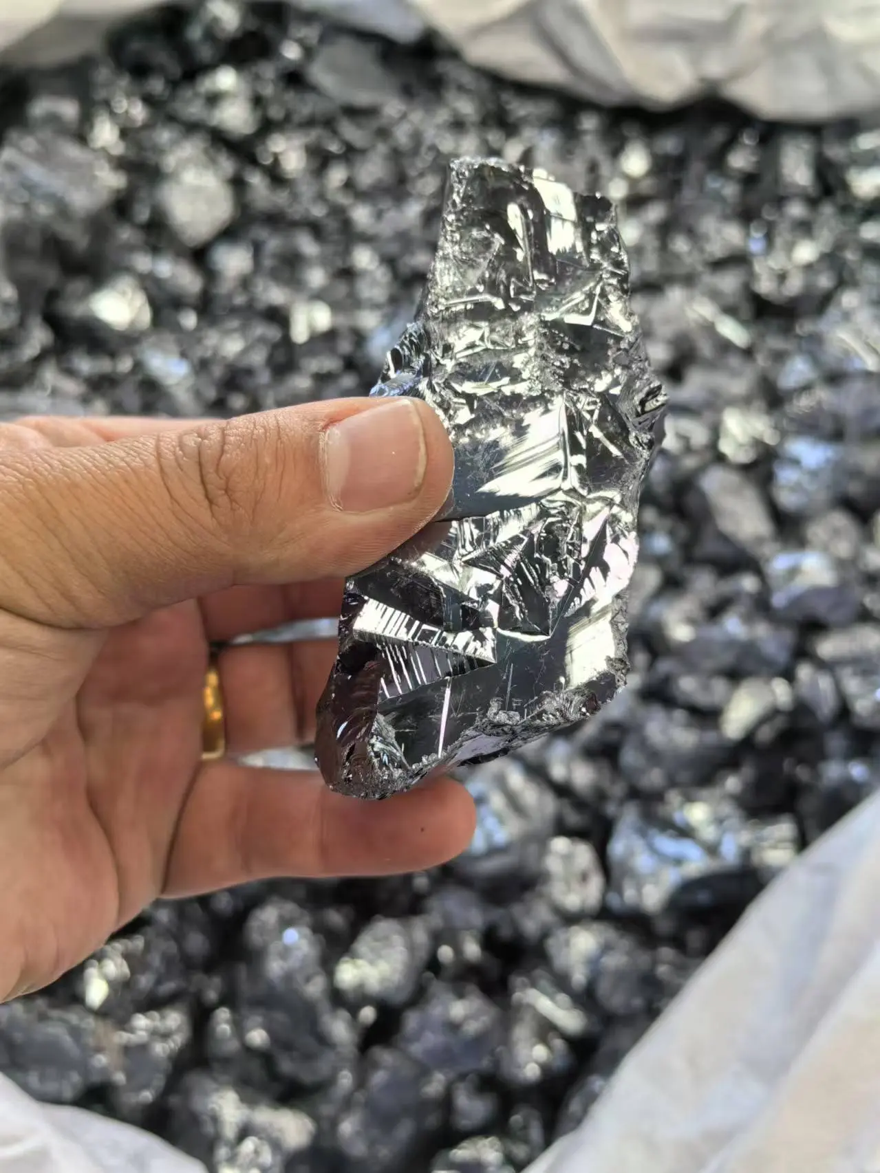 metal silicon 1101